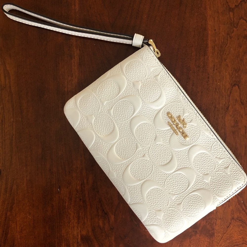 Coach Wristlet Wallet